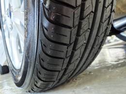 FORD - FIESTA - 2015/2016 - Branca - R$ 49.900,00