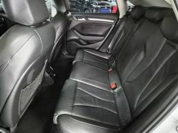 AUDI - A3 - 2015/2016 - Branca - R$ 114.900,00