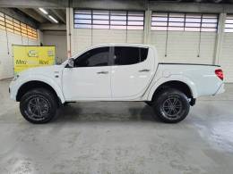 MITSUBISHI - L200 TRITON - 2015/2015 - Branca - R$ 125.900,00