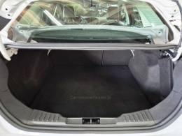 FORD - FOCUS - 2015/2016 - Branca - R$ 64.900,00