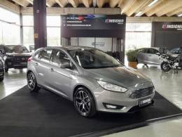 FORD - FOCUS - 2016/2016 - Cinza - R$ 64.900,00