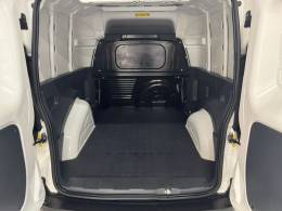 FIAT - FIORINO - 2025/2025 - Branca - R$ 99.900,00