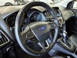 FORD - FOCUS - 2018/2019 - Cinza - R$ 87.900,00
