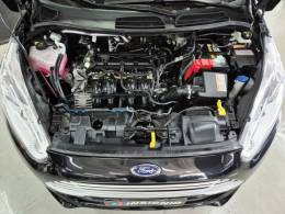 FORD - FIESTA - 2015/2016 - Preta - R$ 56.900,00