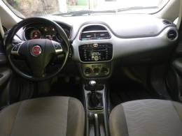 FIAT - PUNTO - 2015/2016 - Vermelha - R$ 47.900,00