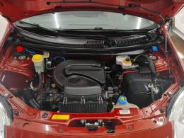 FIAT - PALIO - 2013/2014 - Vermelha - R$ 36.900,00