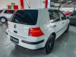 VOLKSWAGEN - GOLF - 2002/2002 - Branca - R$ 28.900,00