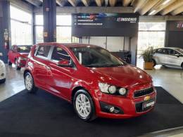 CHEVROLET - SONIC - 2012/2013 - Vermelha - R$ 39.900,00