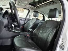 FORD - FOCUS - 2016/2016 - Branca - R$ 67.900,00