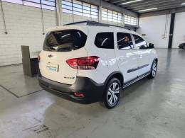CHEVROLET - SPIN - 2022/2023 - Branca - R$ 97.900,00