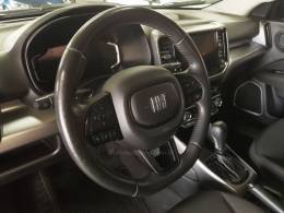 FIAT - TORO - 2022/2023 - Preta - R$ 119.900,00