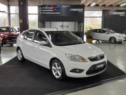 FORD - FOCUS - 2013/2013 - Branca - R$ 47.900,00