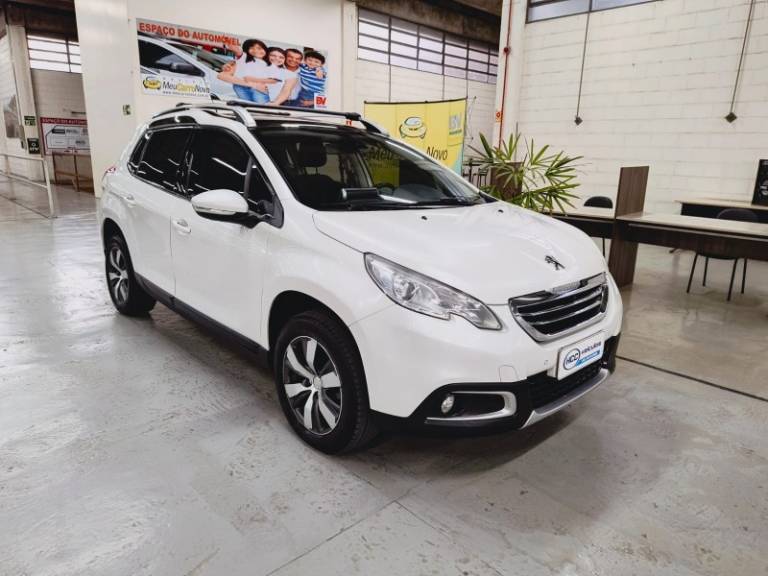 PEUGEOT - 2008 - 2015/2016 - Branca - R$ 59.900,00