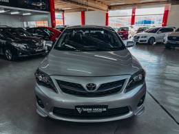 TOYOTA - COROLLA - 2013/2014 - Prata - R$ 74.900,00
