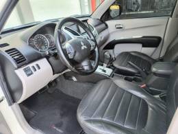MITSUBISHI - L200 TRITON - 2015/2015 - Branca - R$ 125.900,00