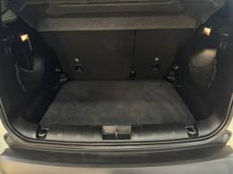 JEEP - RENEGADE - 2023/2023 - Branca - R$ 103.900,00