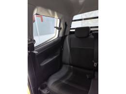 VOLKSWAGEN - SAVEIRO - 2017/2018 - Branca - R$ 63.900,00