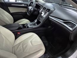 FORD - FUSION - 2015/2015 - Branca - R$ 84.900,00