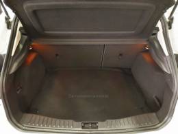 FORD - FOCUS - 2017/2018 - Branca - R$ 79.900,00
