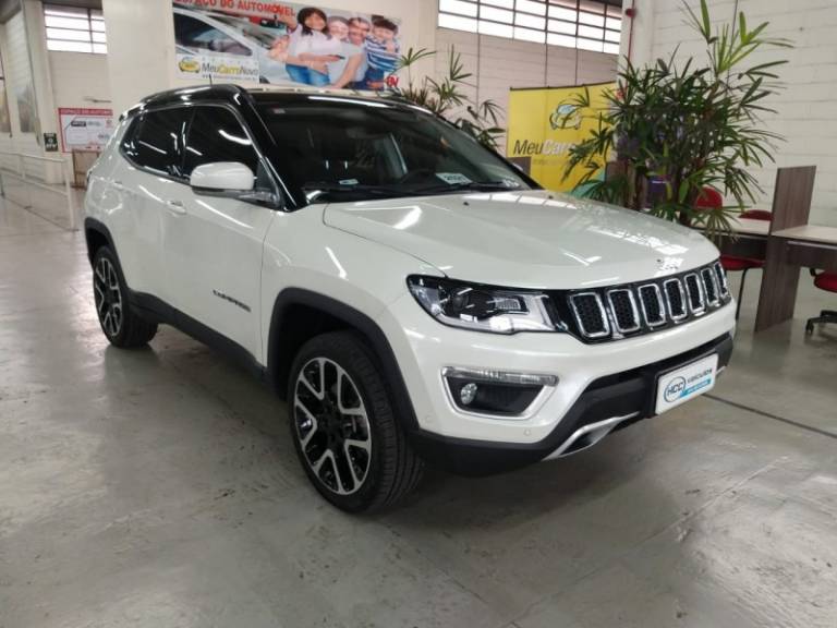 JEEP - COMPASS - 2020/2021 - Branca - R$ 131.900,00
