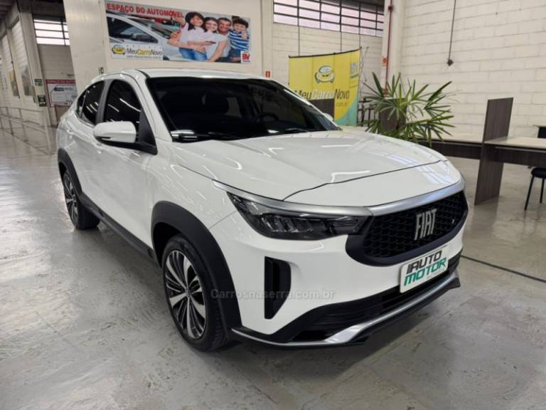 FIAT - FASTBACK - 2023/2023 - Branca - R$ 109.900,00
