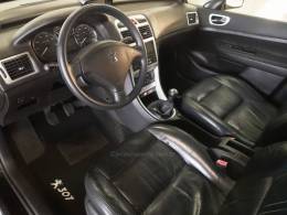 PEUGEOT - 307 - 2009/2010 - Preta - R$ 31.900,00