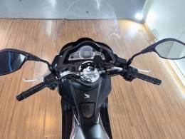 HONDA - PCX - 2018/2018 - Prata - R$ 15.900,00