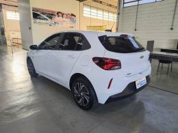 CHEVROLET - ONIX - 2024/2024 - Branca - R$ 81.900,00