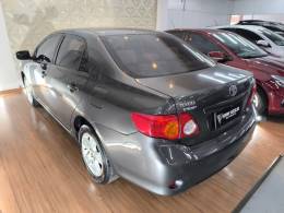 TOYOTA - COROLLA - 2010/2011 - Cinza - R$ 58.900,00
