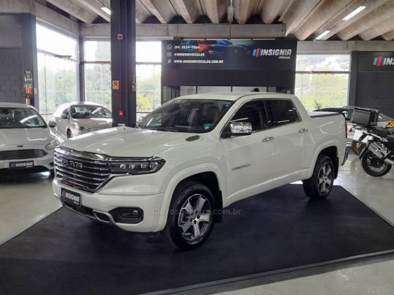 RAM - RAMPAGE - 2023/2024 - Branca - R$ 219.900,00