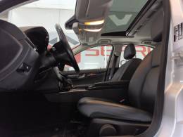 MERCEDES-BENZ - C 200 K - 2008/2009 - Prata - R$ 62.900,00