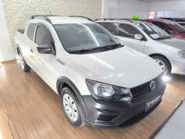VOLKSWAGEN - SAVEIRO - 2017/2018 - Branca - R$ 63.900,00