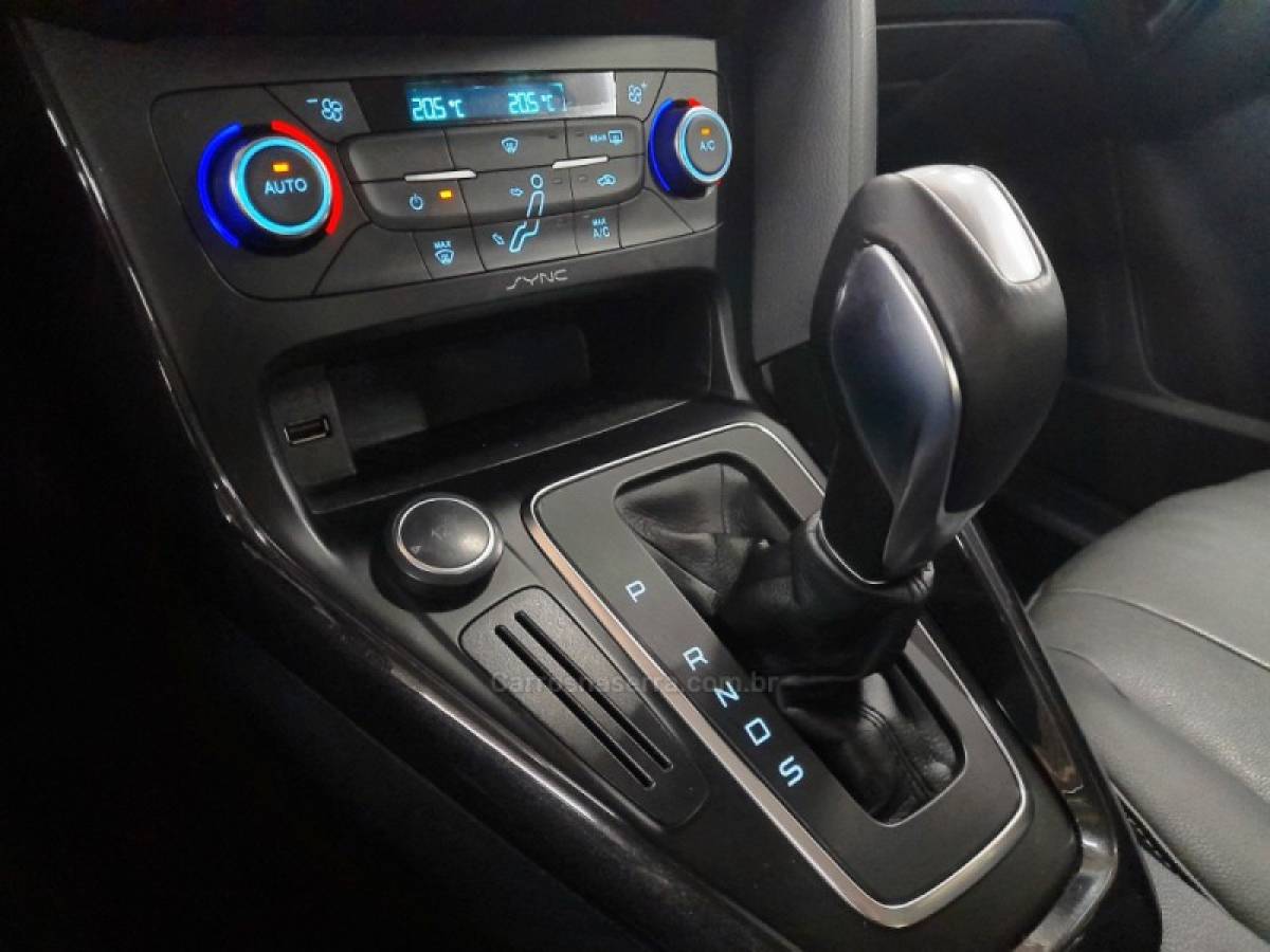 FORD - FOCUS - 2016/2016 - Cinza - R$ 62.900,00