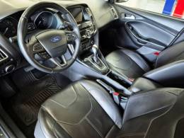 FORD - FOCUS - 2018/2019 - Cinza - R$ 87.900,00