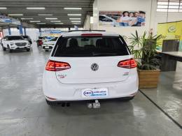 VOLKSWAGEN - GOLF - 2015/2015 - Branca - R$ 83.900,00