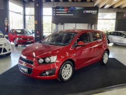 CHEVROLET - SONIC - 2012/2013 - Vermelha - R$ 39.900,00