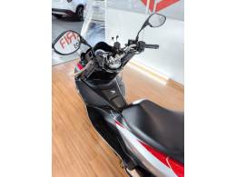 HONDA - PCX - 2018/2018 - Prata - R$ 15.900,00