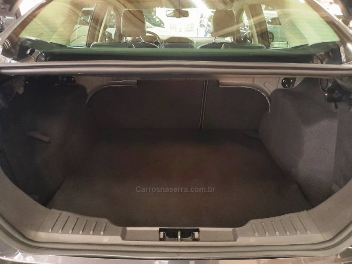 FORD - FOCUS - 2016/2016 - Cinza - R$ 62.900,00
