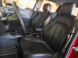 CHEVROLET - SONIC - 2012/2013 - Vermelha - R$ 39.900,00