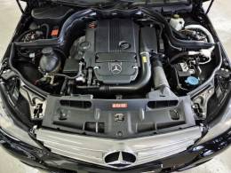 MERCEDES-BENZ - C 180 - 2012/2012 - Preta - R$ 69.900,00