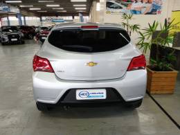 CHEVROLET - ONIX - 2019/2019 - Prata - R$ 59.900,00