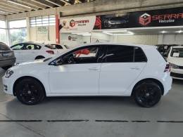 VOLKSWAGEN - GOLF - 2017/2017 - Branca - R$ 99.900,00
