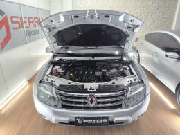 RENAULT - DUSTER - 2012/2013 - Prata - R$ 50.900,00