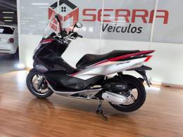 HONDA - PCX - 2018/2018 - Prata - R$ 15.900,00