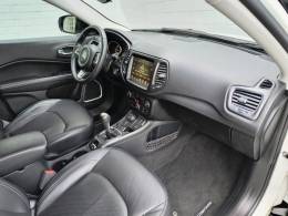 JEEP - COMPASS - 2016/2017 - Branca - R$ 105.900,00