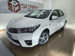 TOYOTA - COROLLA - 2014/2015 - Branca - R$ 81.900,00