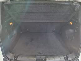 JEEP - RENEGADE - 2016/2017 - Branca - R$ 82.900,00