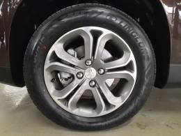 PEUGEOT - 2008 - 2016/2017 - Marrom - R$ 61.900,00